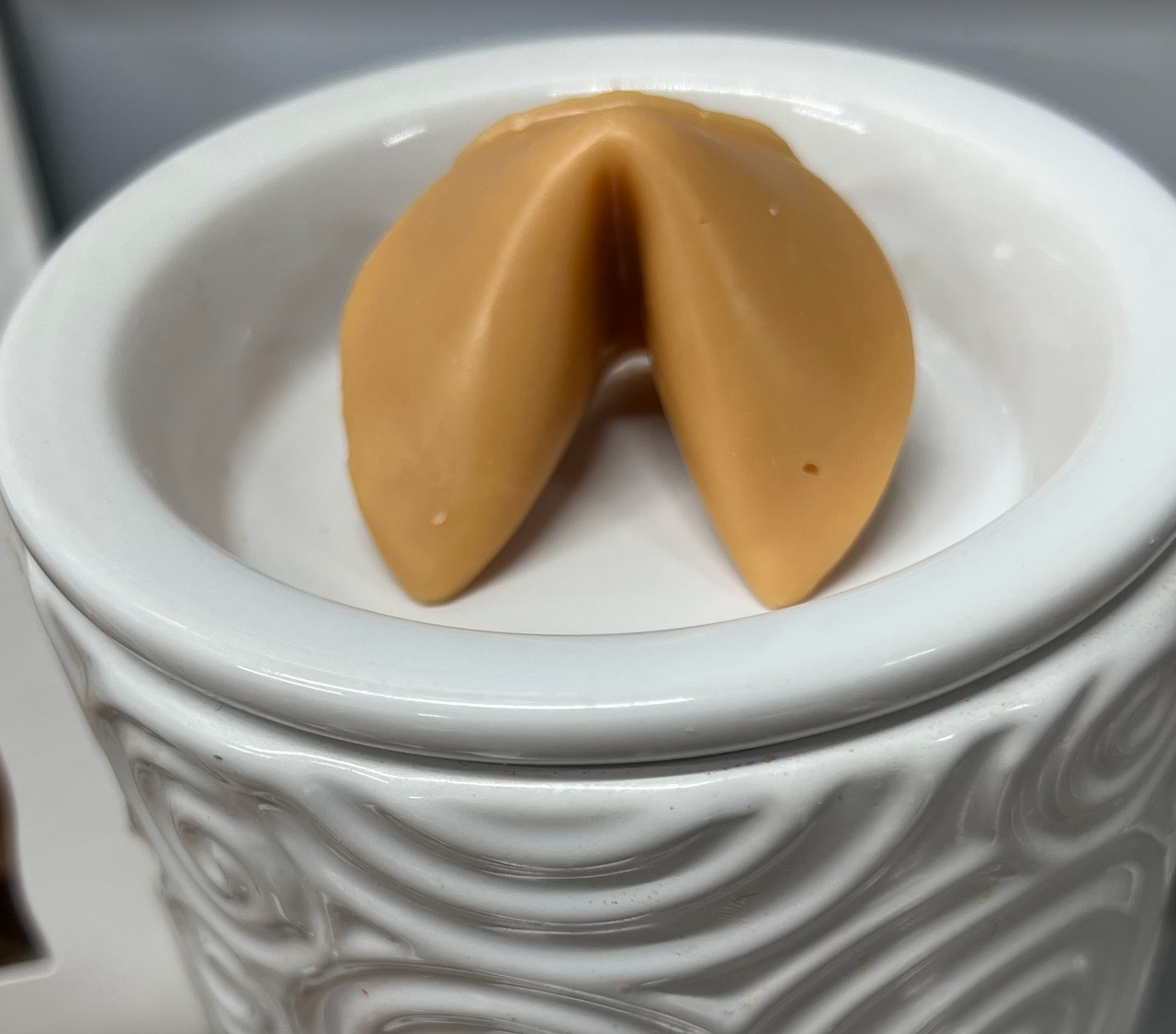 FORTUNE COOKIES | Almond Rum Cake scent | Wax Melts | 4.5 oz