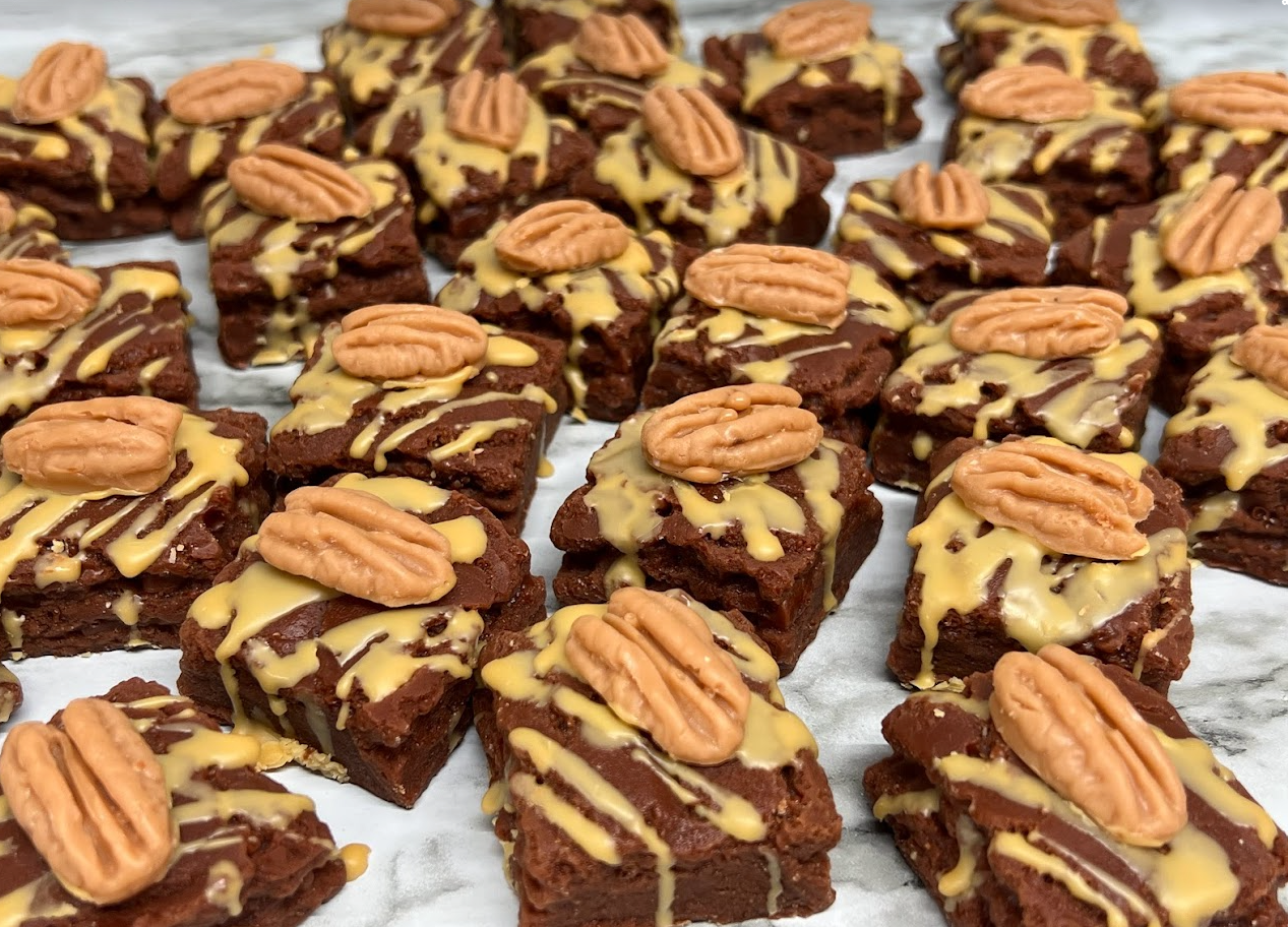 TURTLE BROWNIE BITES Wax Melts | Brownies, Pecans & Pralines scented | 6 oz