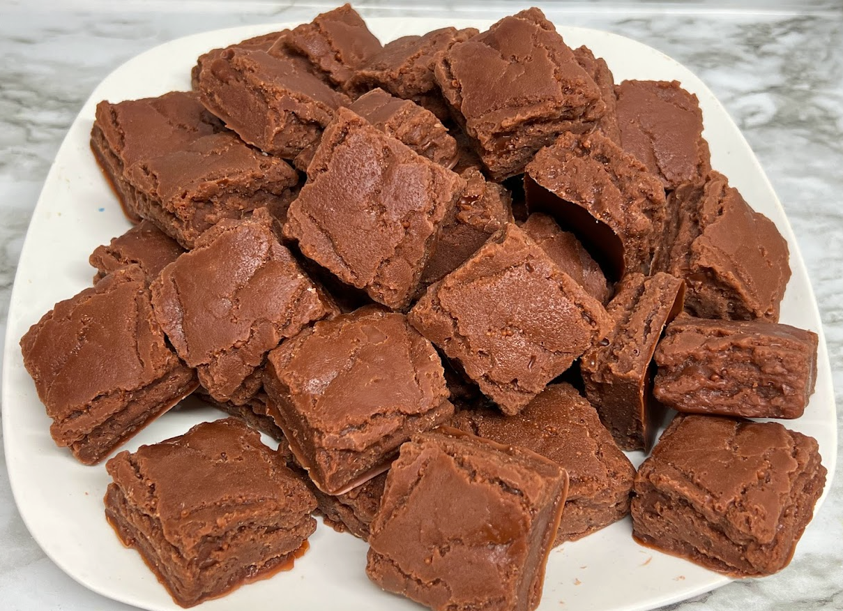 BROWNIES Fake Food Wax Melts | 6 Melts | 5.5 oz