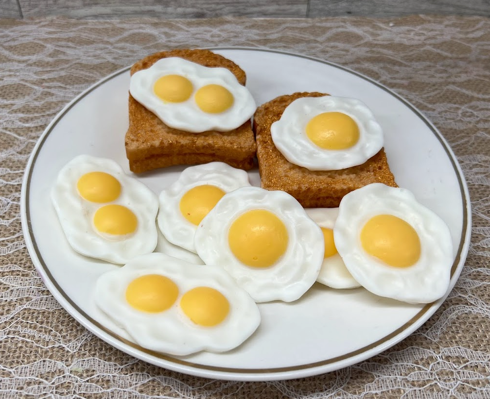 EGGS ON TOAST | Citrus & fruit blend | 8 Wax Melts | 5.25 oz | Home Fragrance