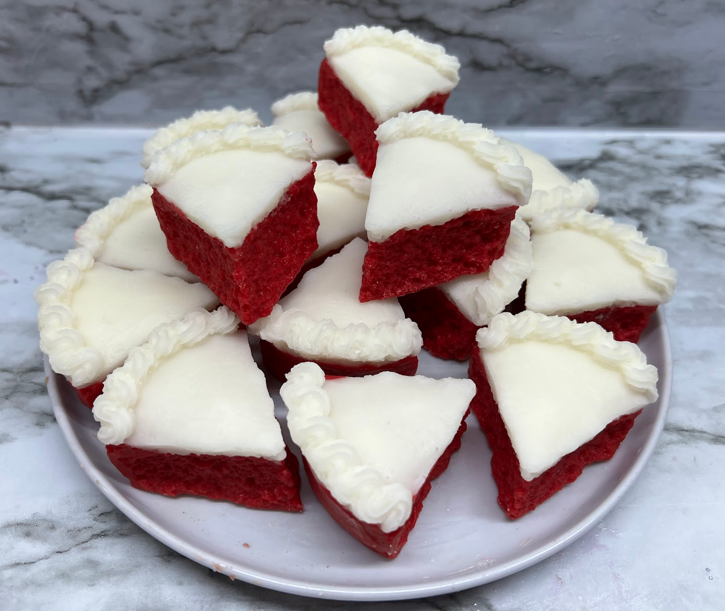 RED VELVET CAKE with cream cheese FROSTING | Realistic Wax Melts | 4 Melts | 5.25 oz