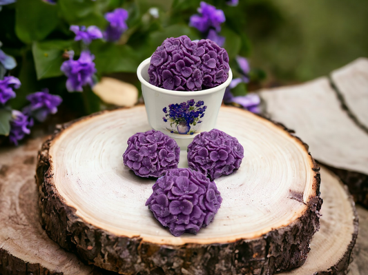 VIOLET CLUSTERS Realistic Floral Flower Wax Melts |  4 Melts | 4 oz