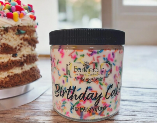 BIRTHDAY CAKE w/SPRINKLES Soy Candle 14 oz jar